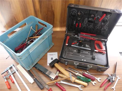 008) Werkzeugkoffer + Werkzeugkiste