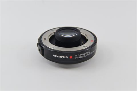 10) Olympus MC-14 1.4x Telekonverter