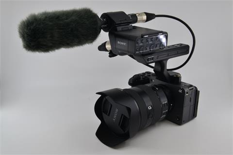 11) Sony Videokamera FX3 mit Objektiv