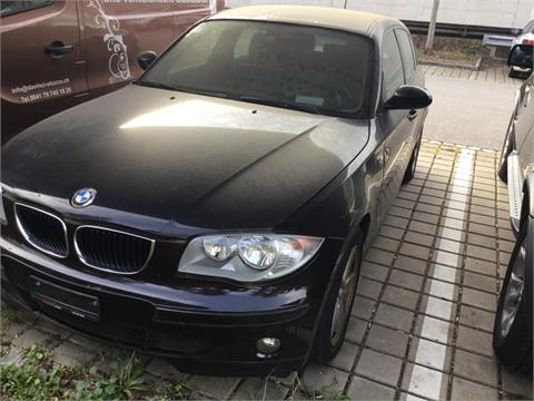 03) BMW 116i