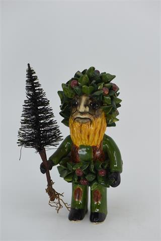 016) Keramik Figur Waldmann mit Baum