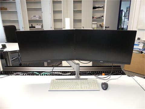 065) Monitore, Tastatur & Maus, 4-teilig.