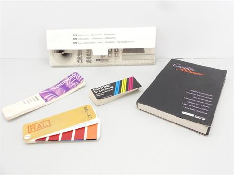 005) Posten mit Farbfächern, Buch & Typometer